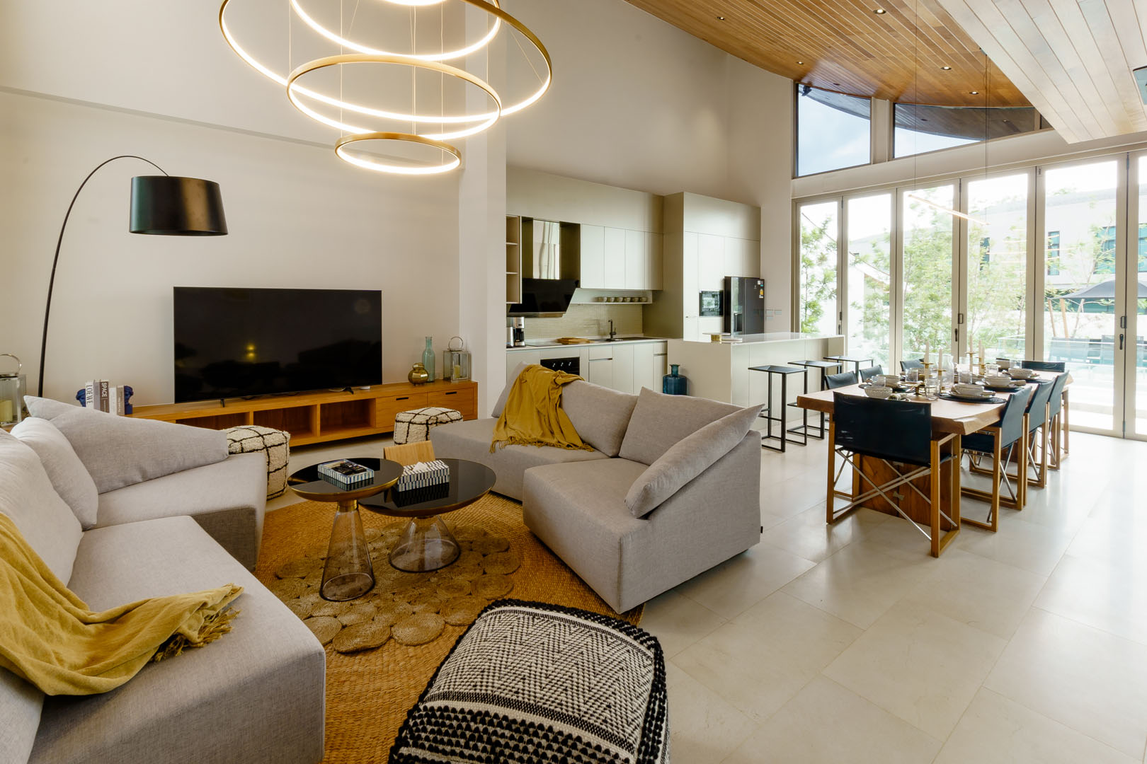 3 bedrooms villas phuket