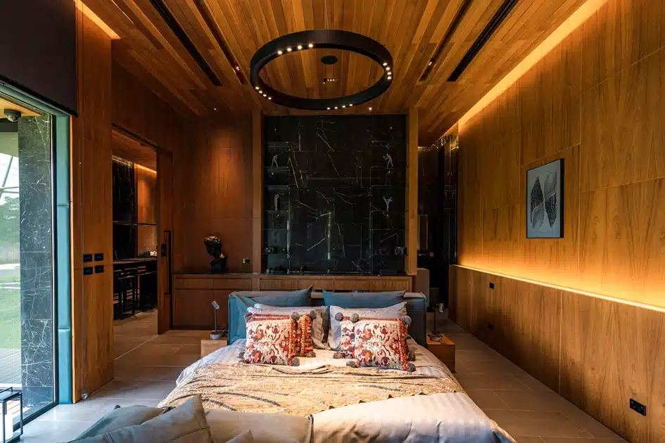 luxury villas in phuket